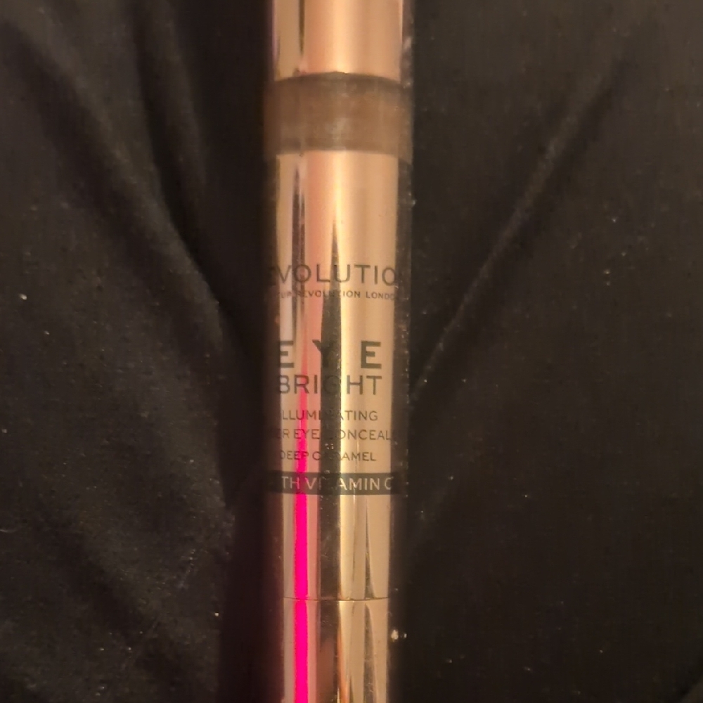 Revolution Eye Bright Concealer - Deep Caramel